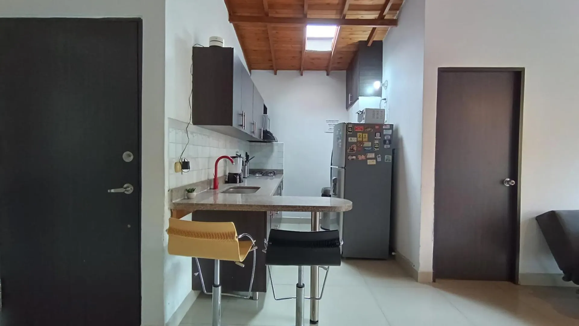 Apartment With Jacuzzi In Laureles Medellin