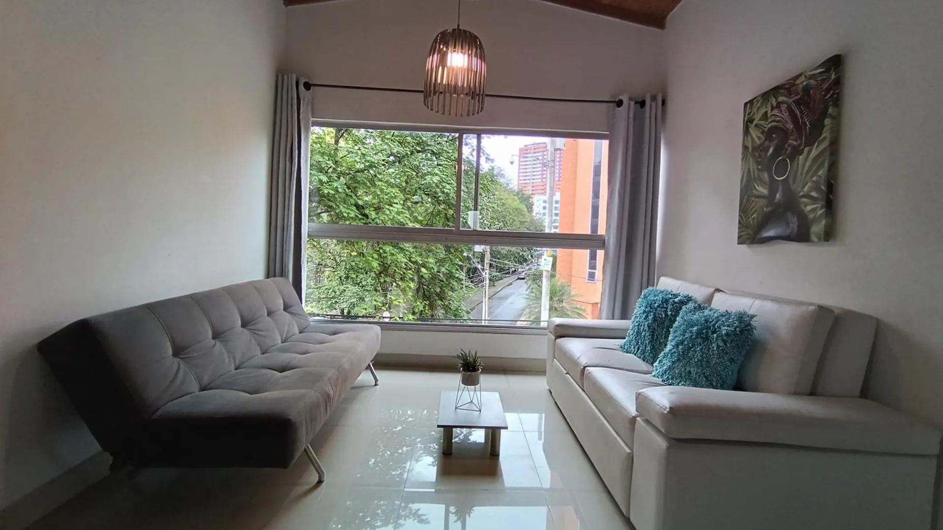 Apartment With Jacuzzi In Laureles Medellín